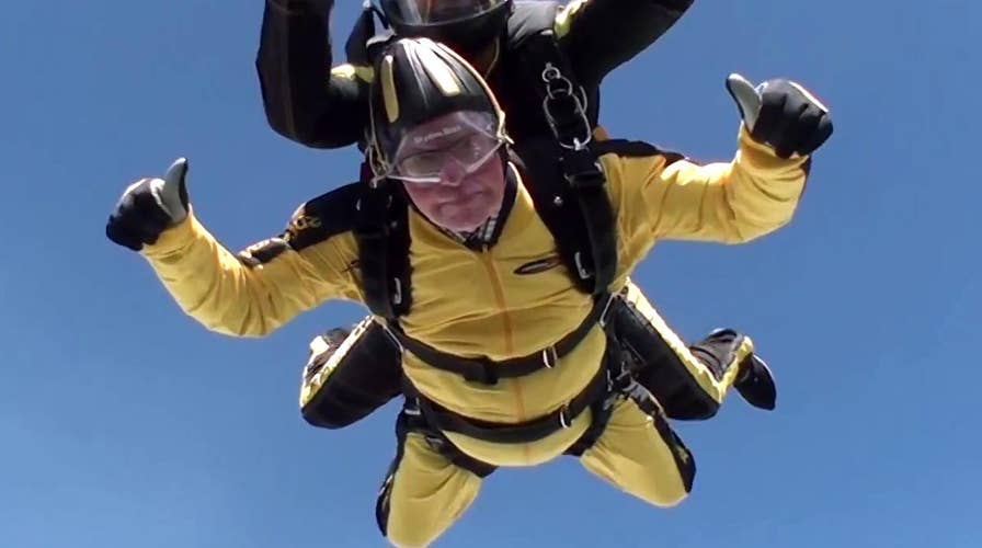 101-year-old D-Day veteran becomes world's oldest skydiver