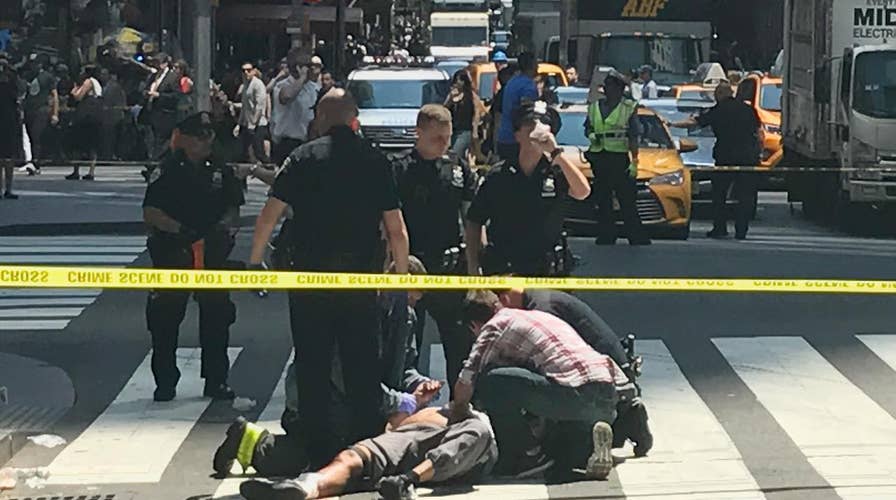 Several hurt after car drives onto sidewalk in Times Square