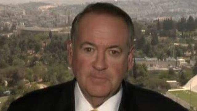 Huckabee Trump Sending Important Message To World On Air Videos