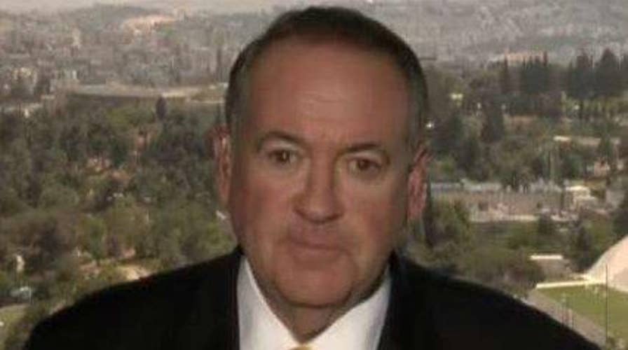 Huckabee: Trump sending important message to world