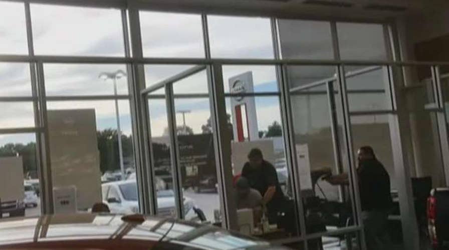 Bounty hunters, fugitive shoot each other dead in Texas
