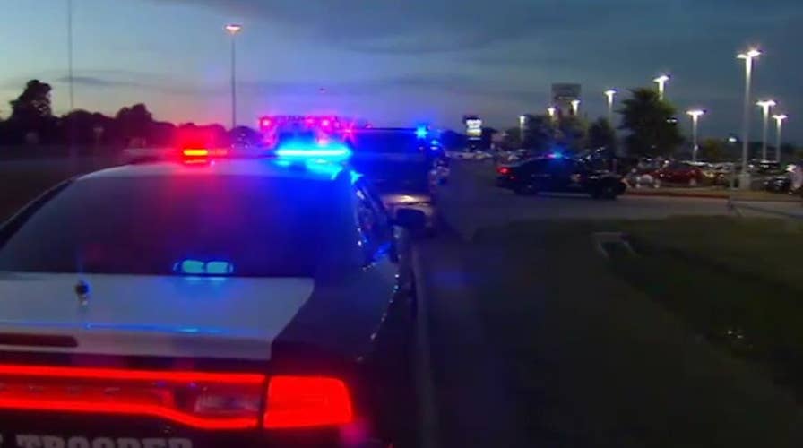 Bounty hunters, wanted felon dead after shootout in Texas