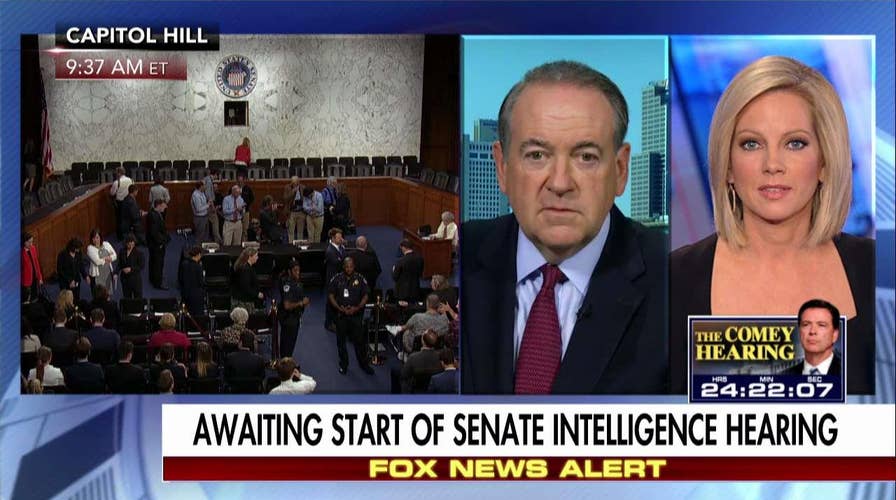 Mike Huckabee calls out James Clapper