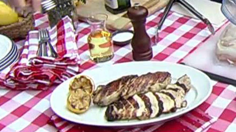 Cooking with 'Friends': Bobby Flay's marinated chicken