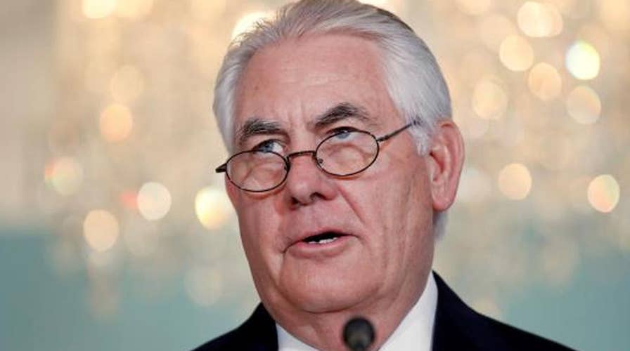 Tillerson urges Saudi Arabia to ease blockade on Qatar