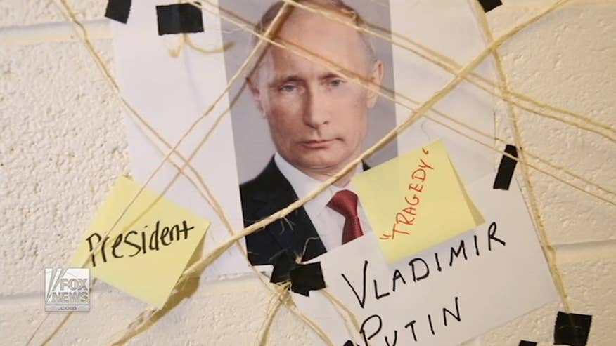 Who are the key characters in the federal investigation into Russia's attempt to meddle in the 2016 U.S. election
