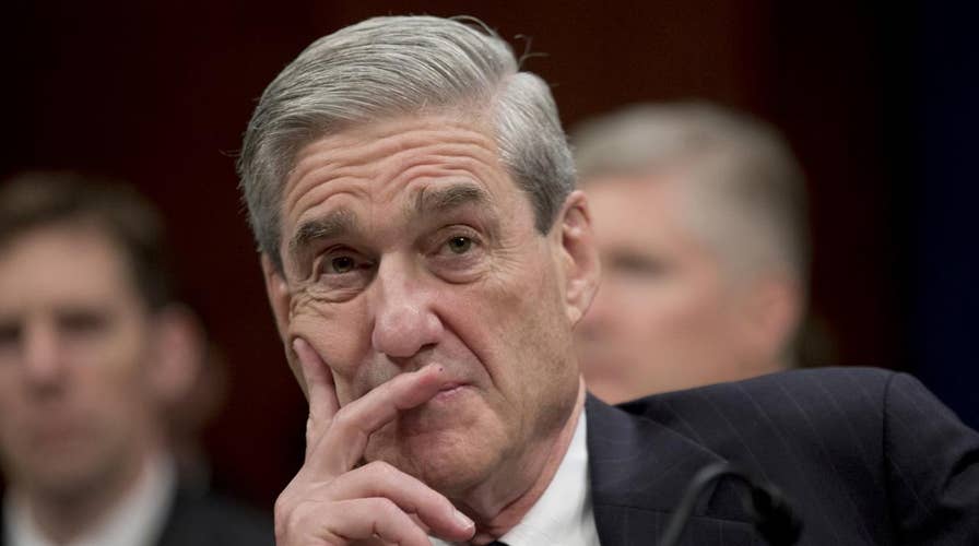 Should Mueller recuse himself from the Trump-Russia inquiry?