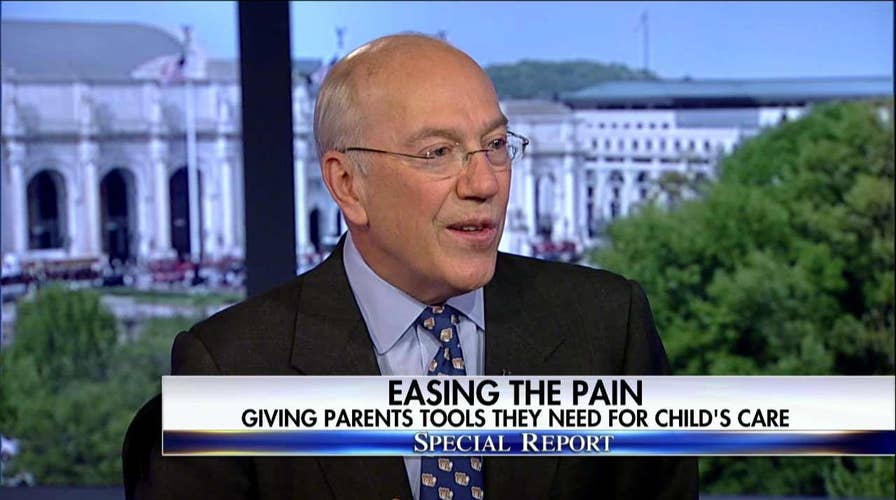 Tom Price visits children's hospital