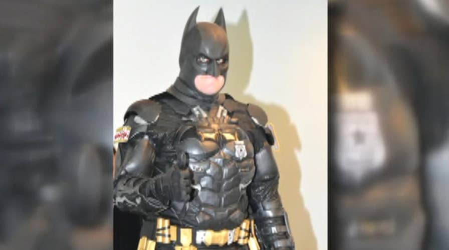 'Batman' arrests shoplifter stealing 'The Lego Batman Movie'
