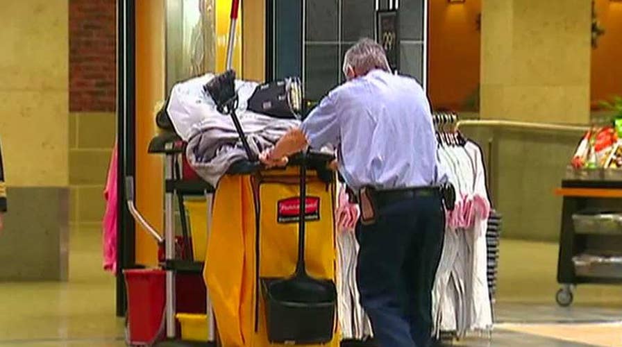 Seattle's minimum wage hike causing workers to lose money