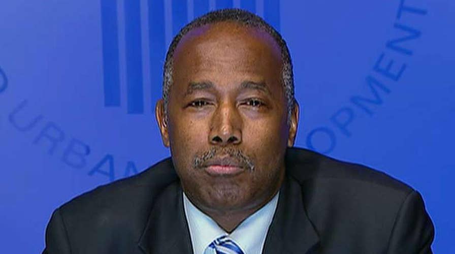 Carson: Gov't should play facilitating role in health care