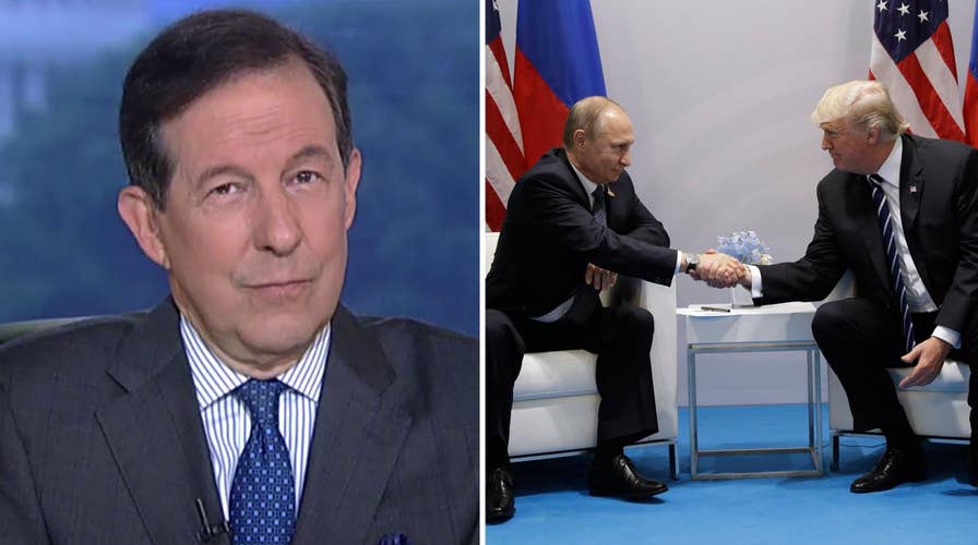 Chis Wallace reacts to body language of Putin-Trump photo-op