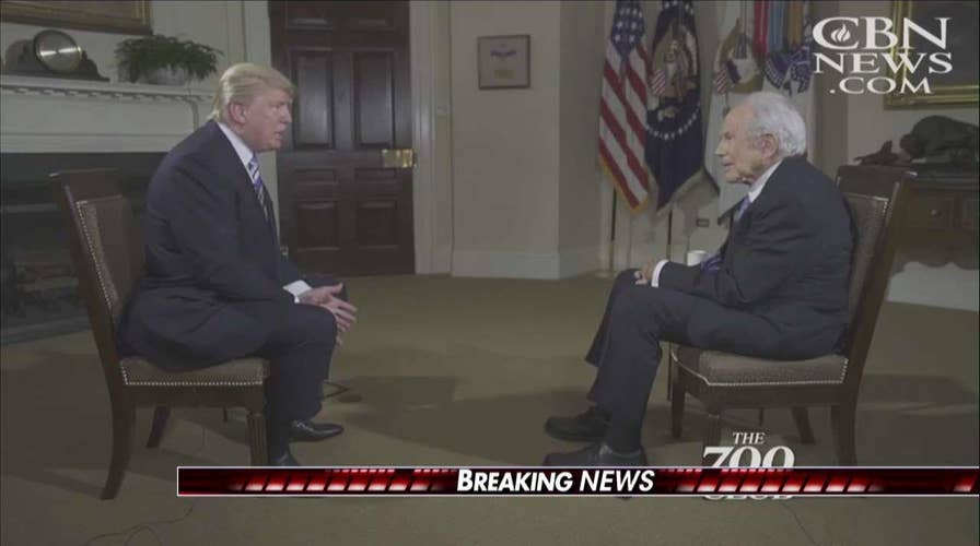 Trump talks to Pat Robertson