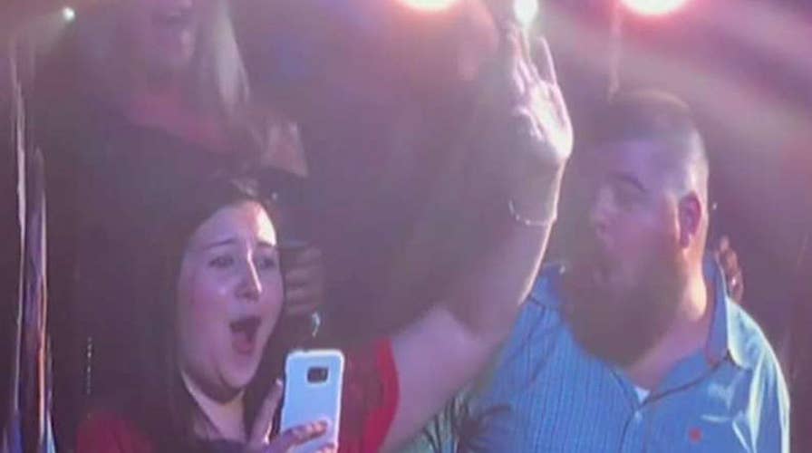 Special surprise for couple engaged at Garth Brooks concert