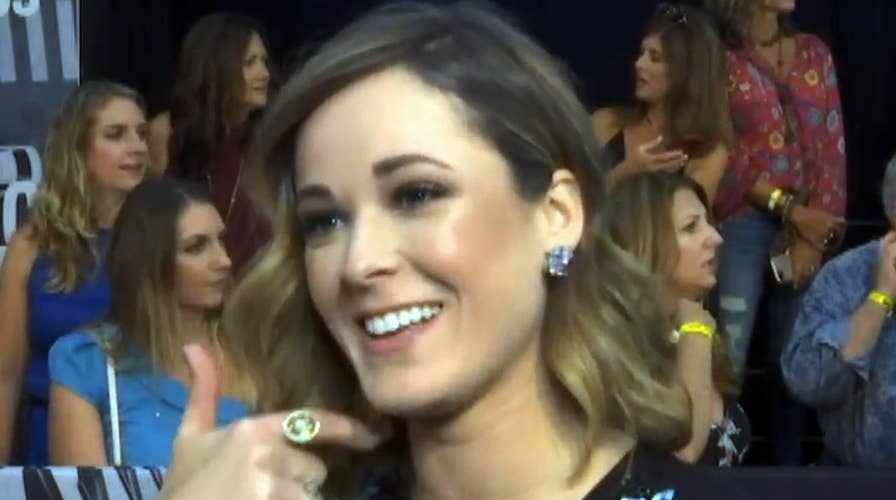 Country singers reveal their dream music video costars