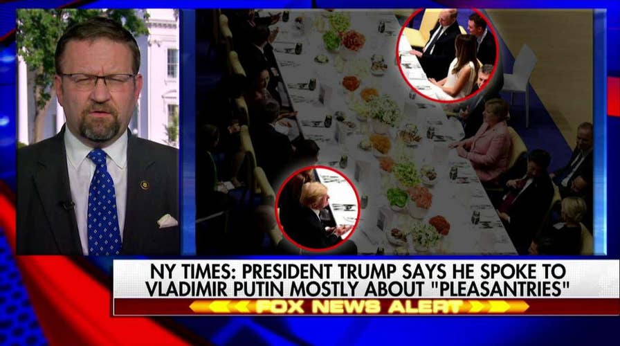 Gorka Says Trump WH Enjoys Media Coverage of Russian 'Nothing-Burgers'