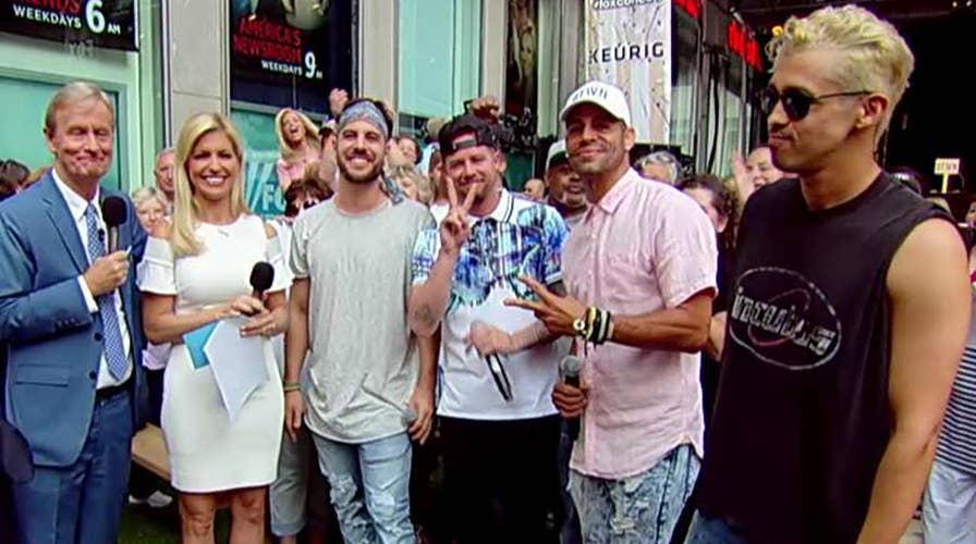 Boy band O-Town reunites after 10 years