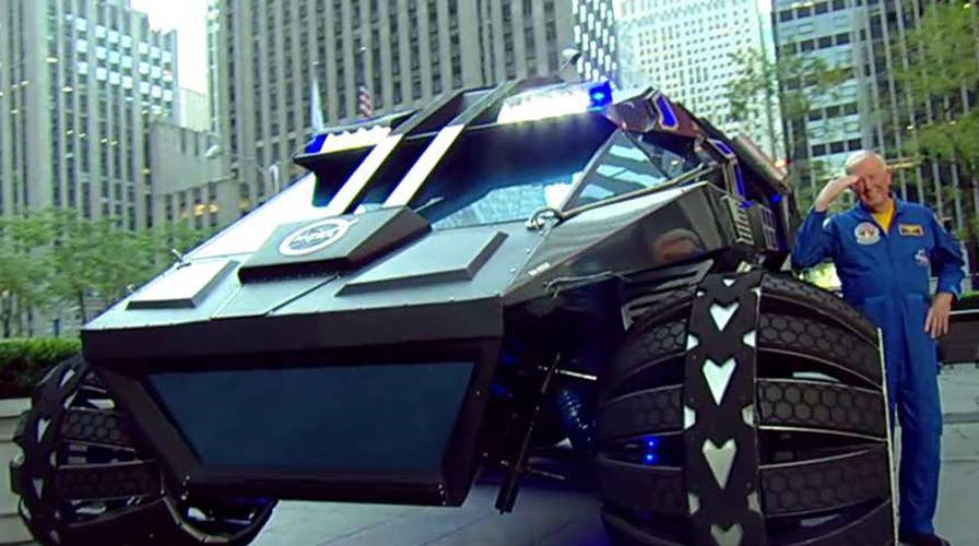 NASA brings the new Mars rover to 'Fox & Friends'