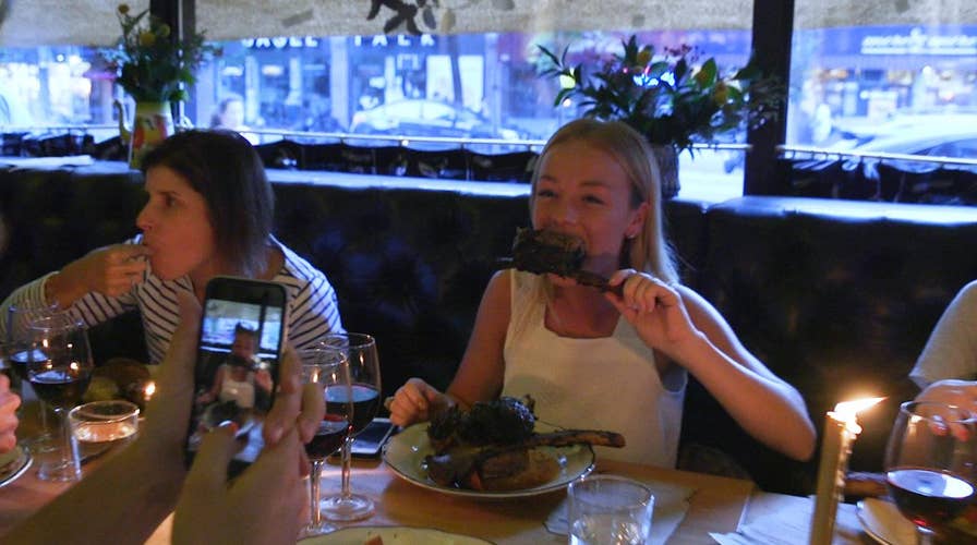 'Game of Thrones' dinner: Feast like a king