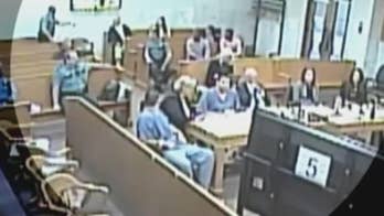 Man smoking pot in Oregon courthouse caught on camera