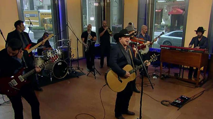 Josh Abbott band performs 'Texas Women, Tennessee Whiskey'