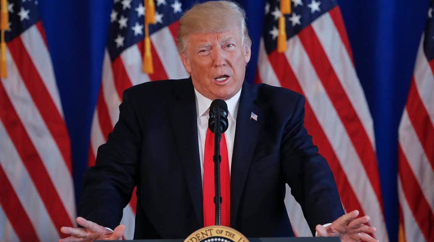 Trump declines to take sides when denouncing violence