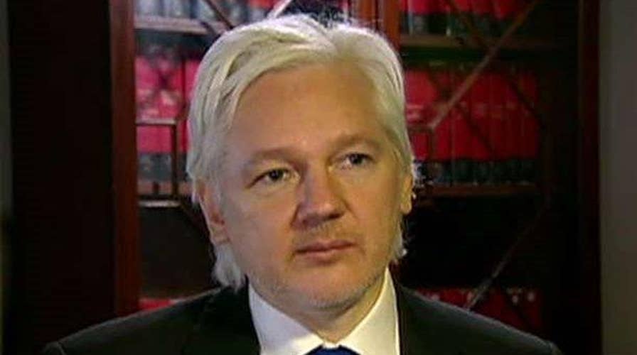 Assange tells congressman Russia wasn't source of Dem emails