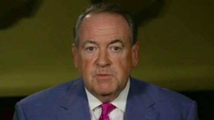 Huckabee: Change in staff doesn't change Trump's agenda