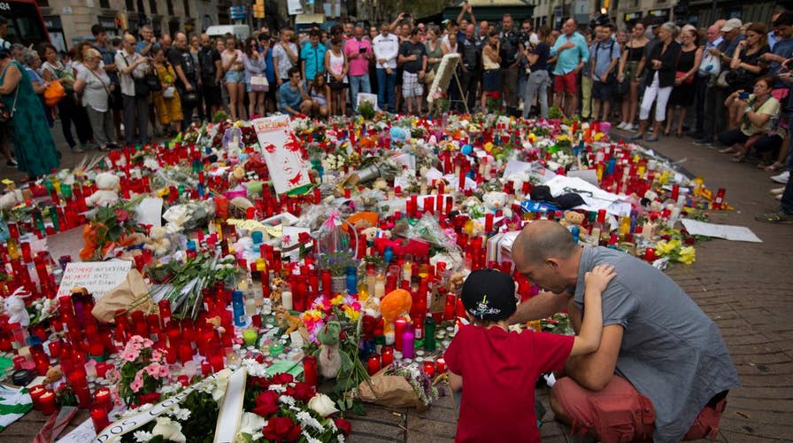 Memorials grow at scene of Barcelona terror attack