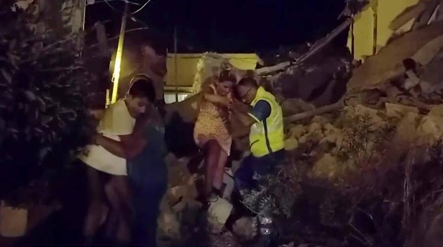 2 children pulled from rubble on quake-hit Italian island