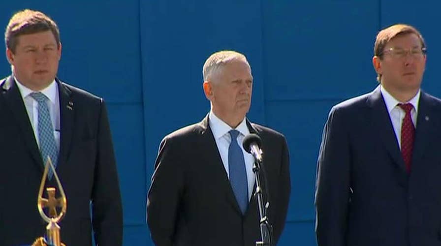 Mattis scolds Russia aggression during visit to Ukraine