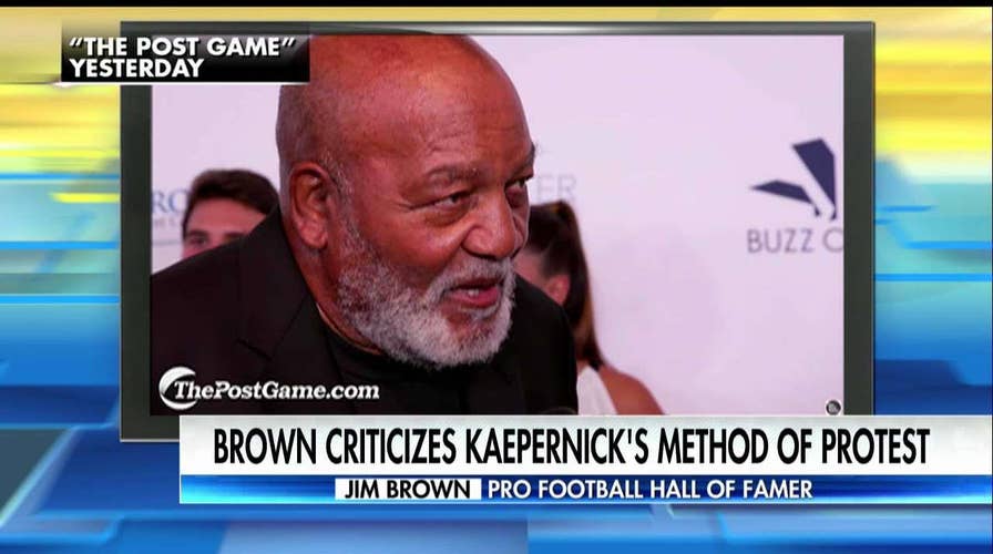 Jim Brown against Colin Kaepernick's protests.