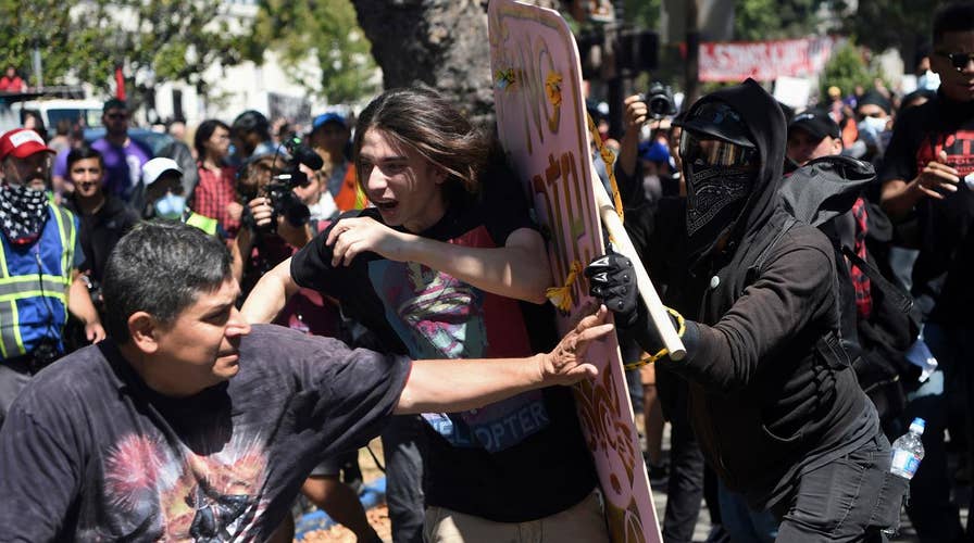 Antifa members attack peaceful right-wing demonstrators