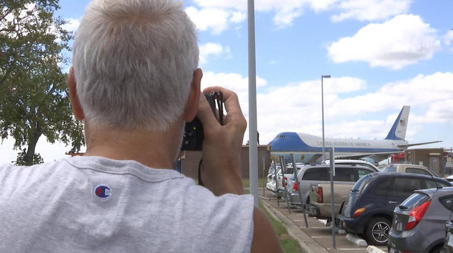 Texans chant ‘Trump’ as president surveys Harvey damage