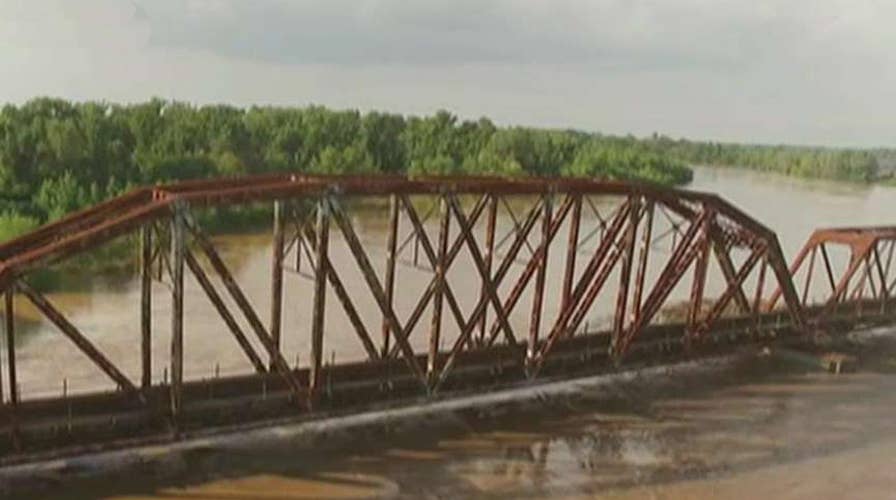 Texas reservoirs and rivers continue to swell from Harvey