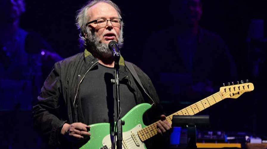 Steely Dan co-founder Walter Becker dead at age 67