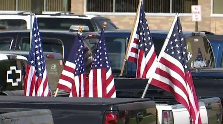 Students get Minnesota school to overturn flag ban