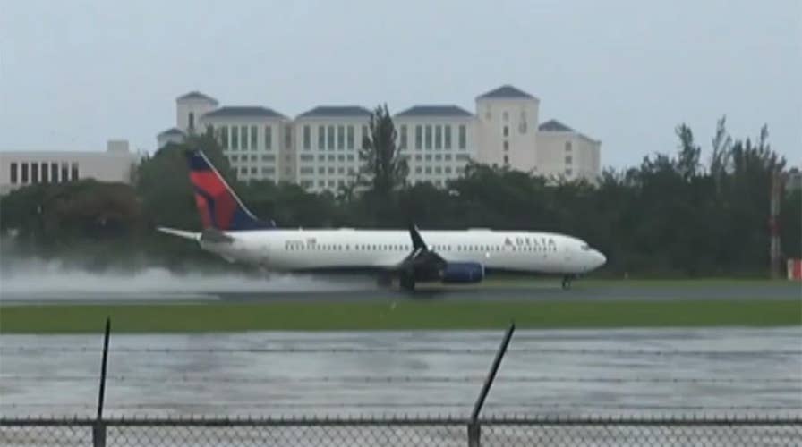 Delta flight takes off into Hurricane Irma's winds