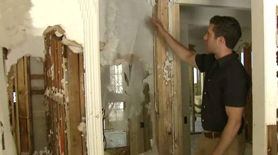 Texas communities come together to recover from Harvey