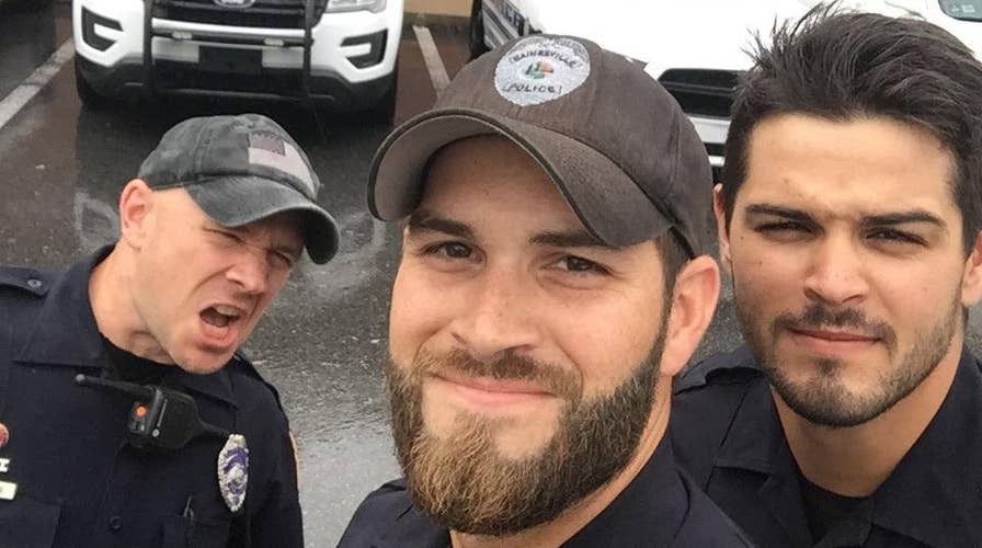 Florida cops selfie posted during Irma goes viral 