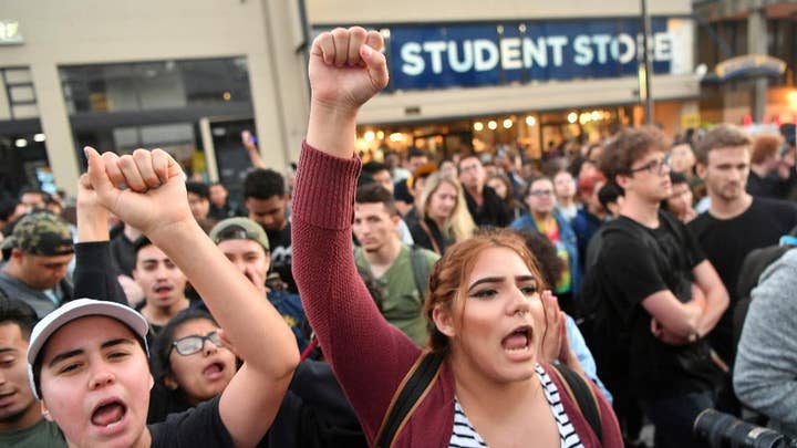 Ben Shapiro’s Berkeley speech met with protests, heavy security