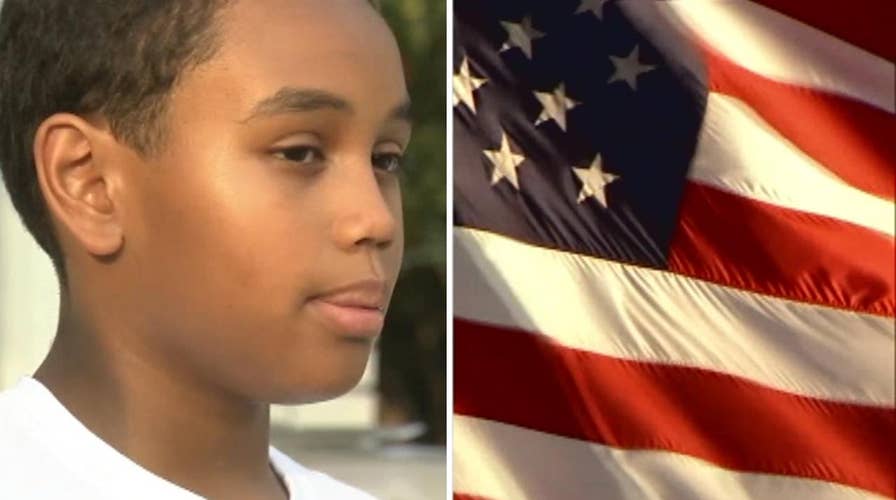 Michigan student refuses to stand for Pledge of Allegiance 