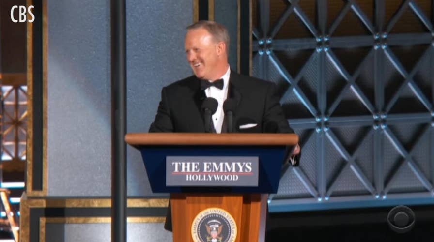Sean Spicer sizes up Emmy audience