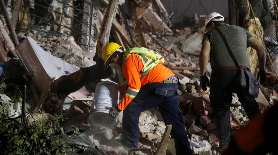 Mexico earthquake: Rescuers scramble to save victims