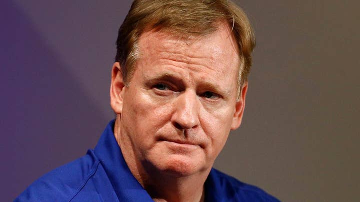 NFL pushes back against White House on anthem controversy