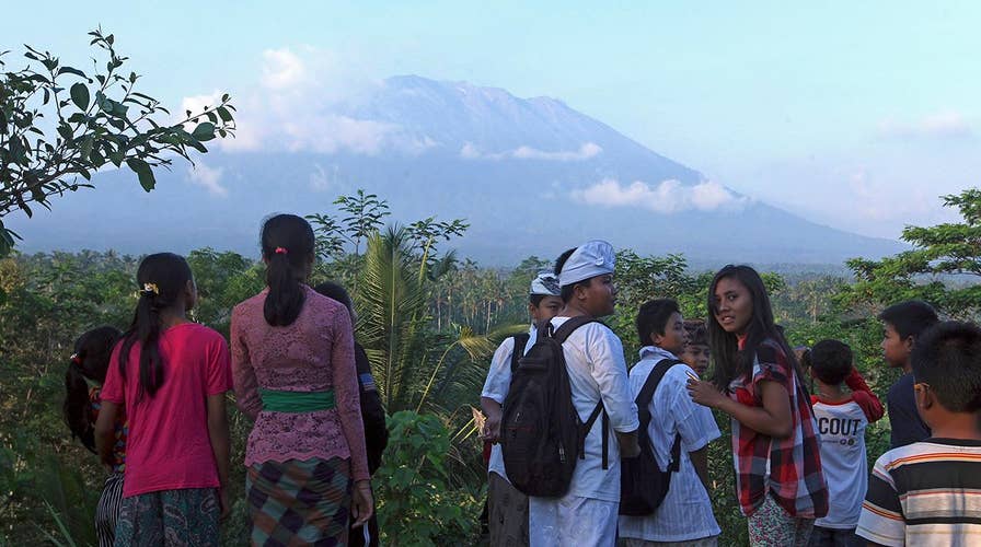 Volcano eruption fears spark evacuation on island of Bali