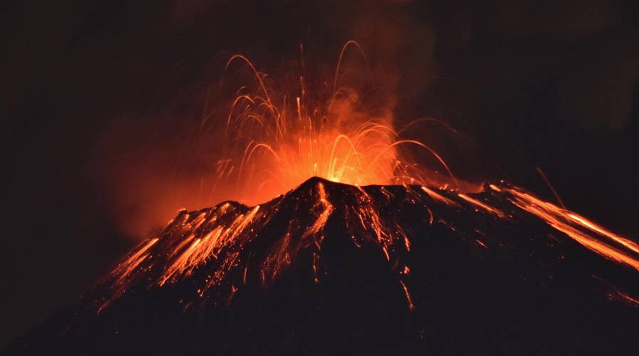 Popocatepetl volcano erupts near Mexico City