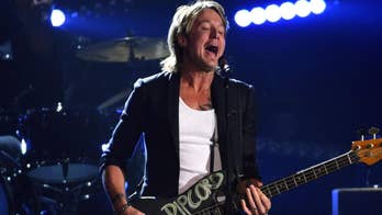 Country music stars, fans band together after Las Vegas shooting: We won't let 'fear take over'