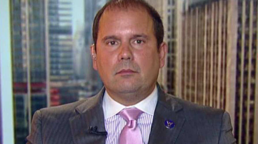 Former FBI agent: Police response in Las Vegas was amazing