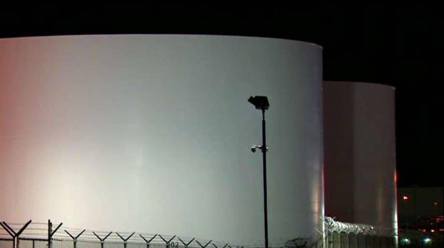 Police: Unlikely that Las Vegas gunman targeted gas tanks